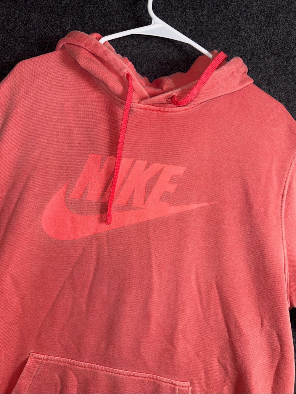 Nike Men’s Coral Hoodie Sweatshirt with Logo